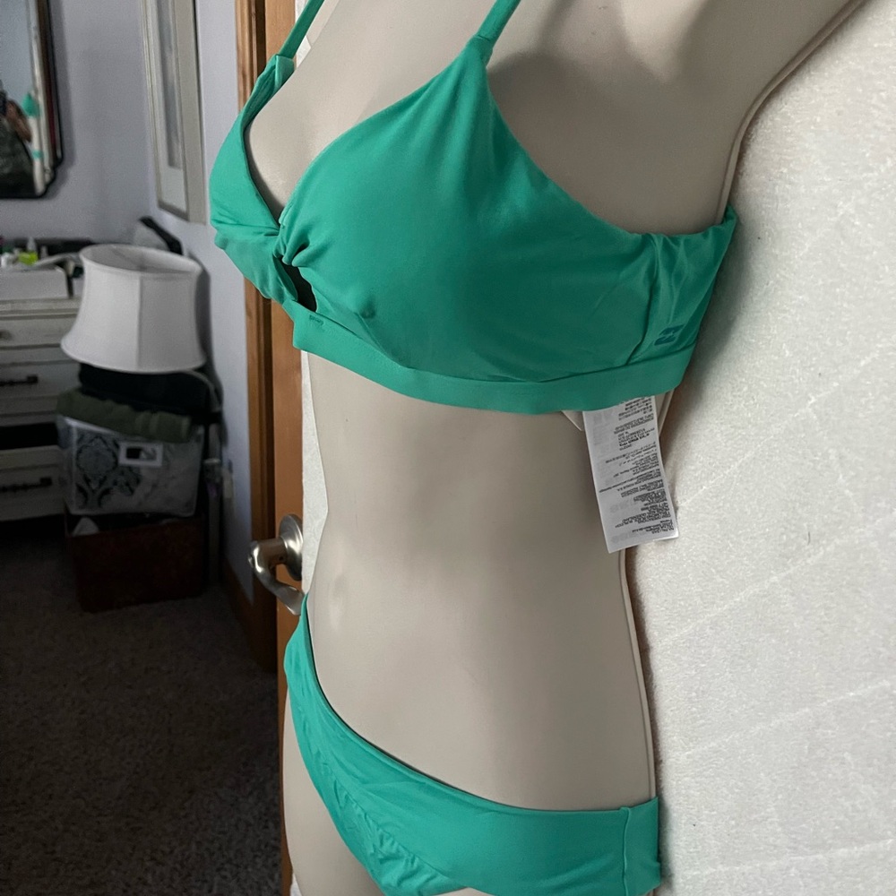 NEW Billabong Green/Teal Bikini Set